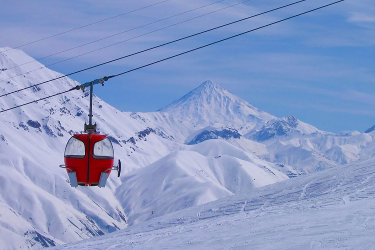 Visit Iran and go skiing on its nice ski resorts!