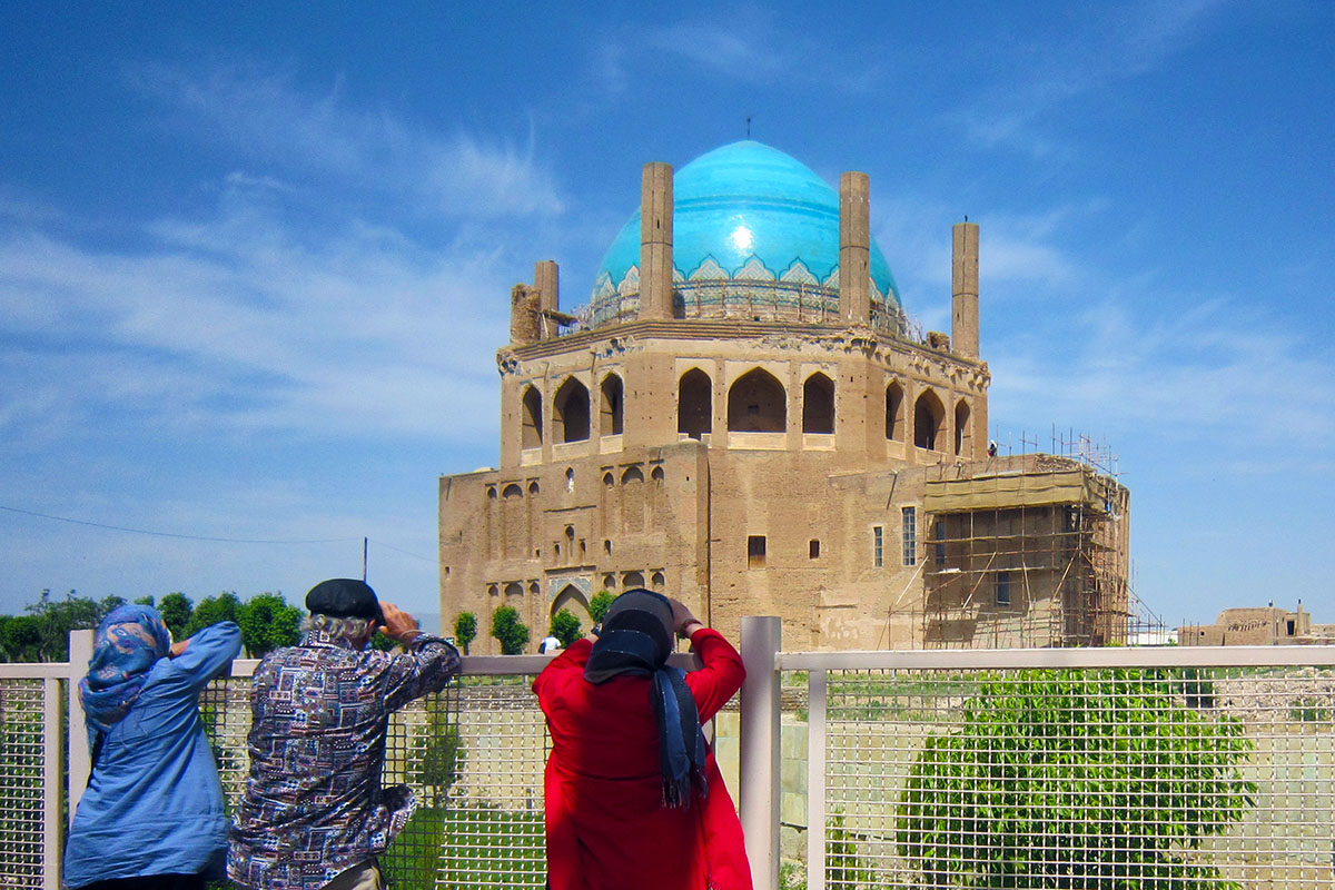 VIsit Soltaniyeh world heritage site on Zanjan trip!