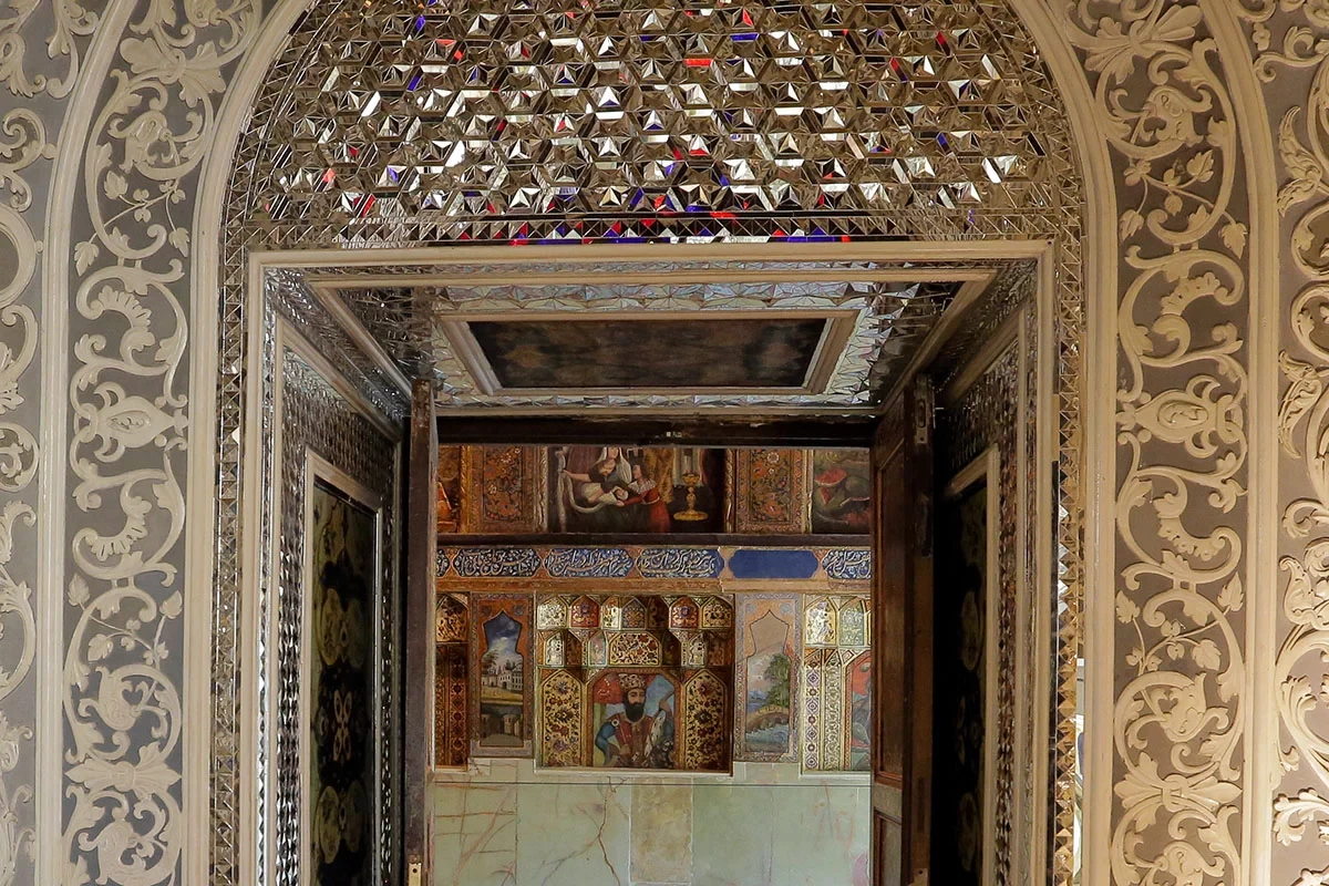 Golestan palace tour, Persian paiting