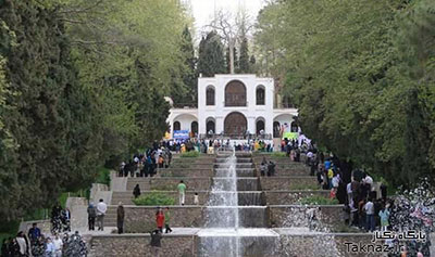 shahzadeh-garden-Mahan-tour